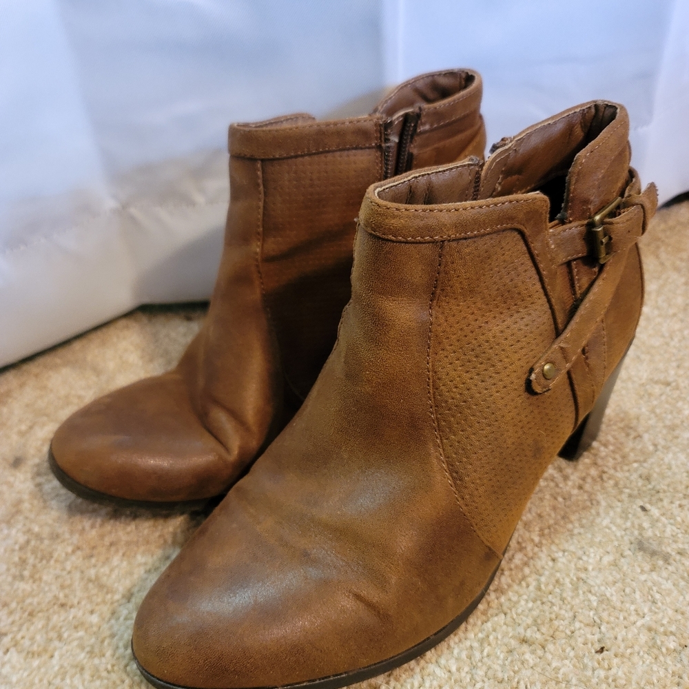 Booties / Boots
